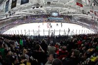 ausverkaufte Eisarena garantiert (c) GEPA.jpg