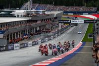 MotoGP Start (c) Joerg Mitter Red Bull Ring.jpg