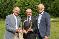 eo Bauernberger (SalzburgerLand Tourismus GmbH), Wilfried Haslauer und Günter Hinterholter (Brau Union) (c) SalzburgerLand Tourismus.jpg