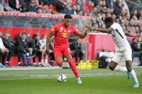 Junior ADAMU (RBS) und Amadou Dante (SK Sturm Graz) (c) Maier.jpg