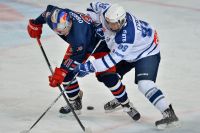 Patrick Obrist und Artemy Gryazev (c) GEPA.jpg